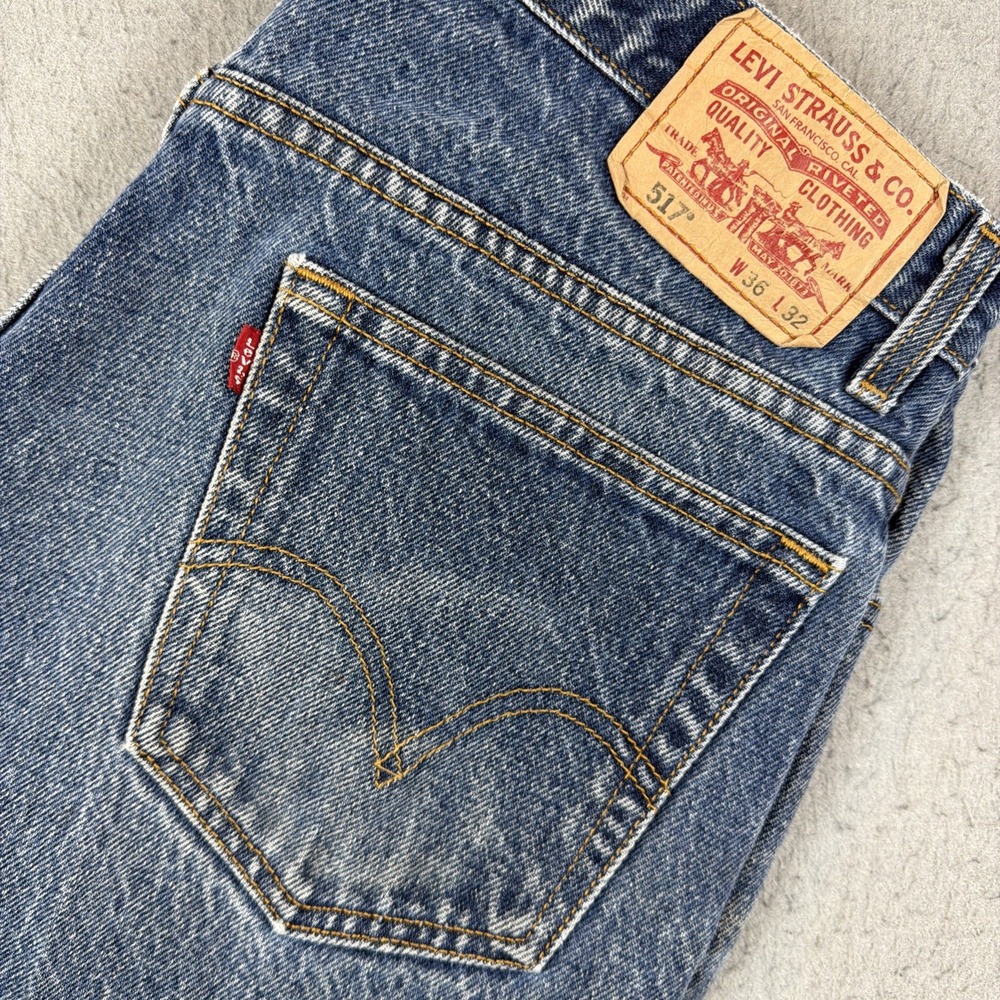 Levi's 517 Boot Cut Jeans Vintage Y2K Denim Pants Mens 38x32 Blue Medium Wash